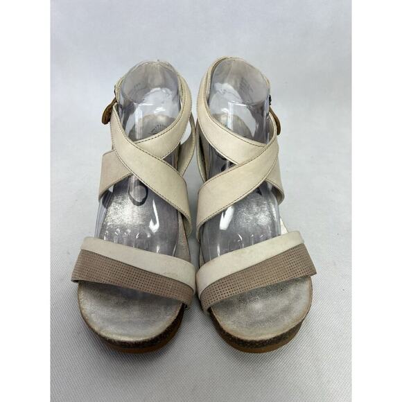 OTBT Freedom Wedge Leather Strappy Sandals Women's Size 10M - Picture 7 of 11